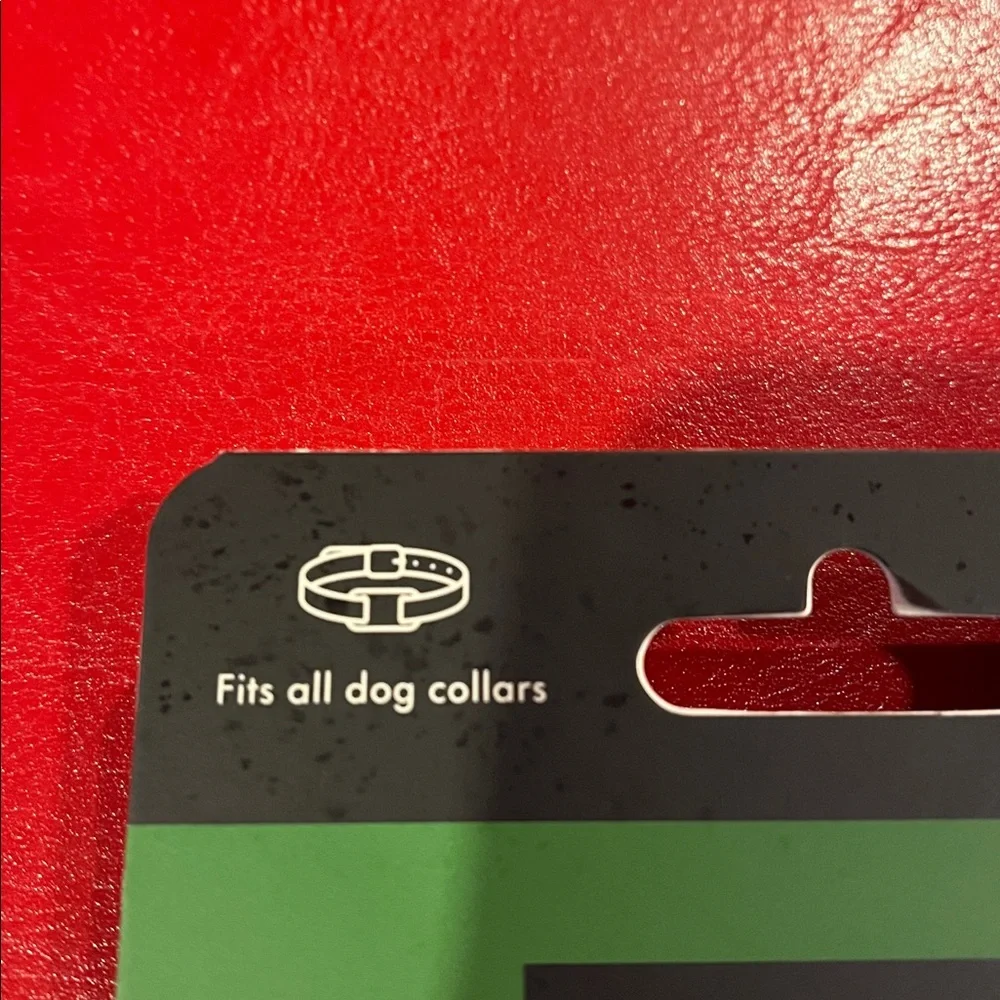 Kate Spade Red Dog Collar AirTag Holder